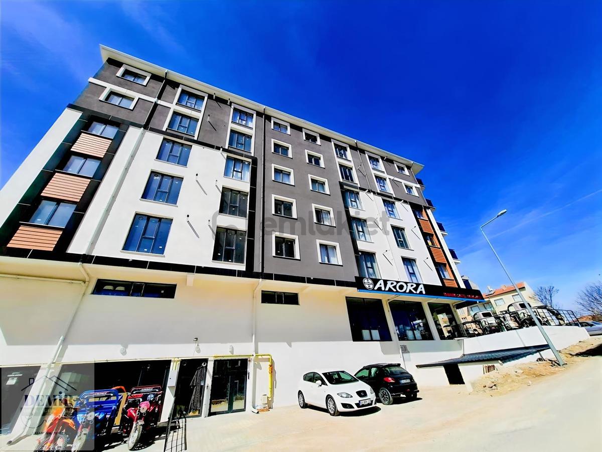 Full Lüx Eşyalı, Balkonlu, Eksiksizz 1+1
