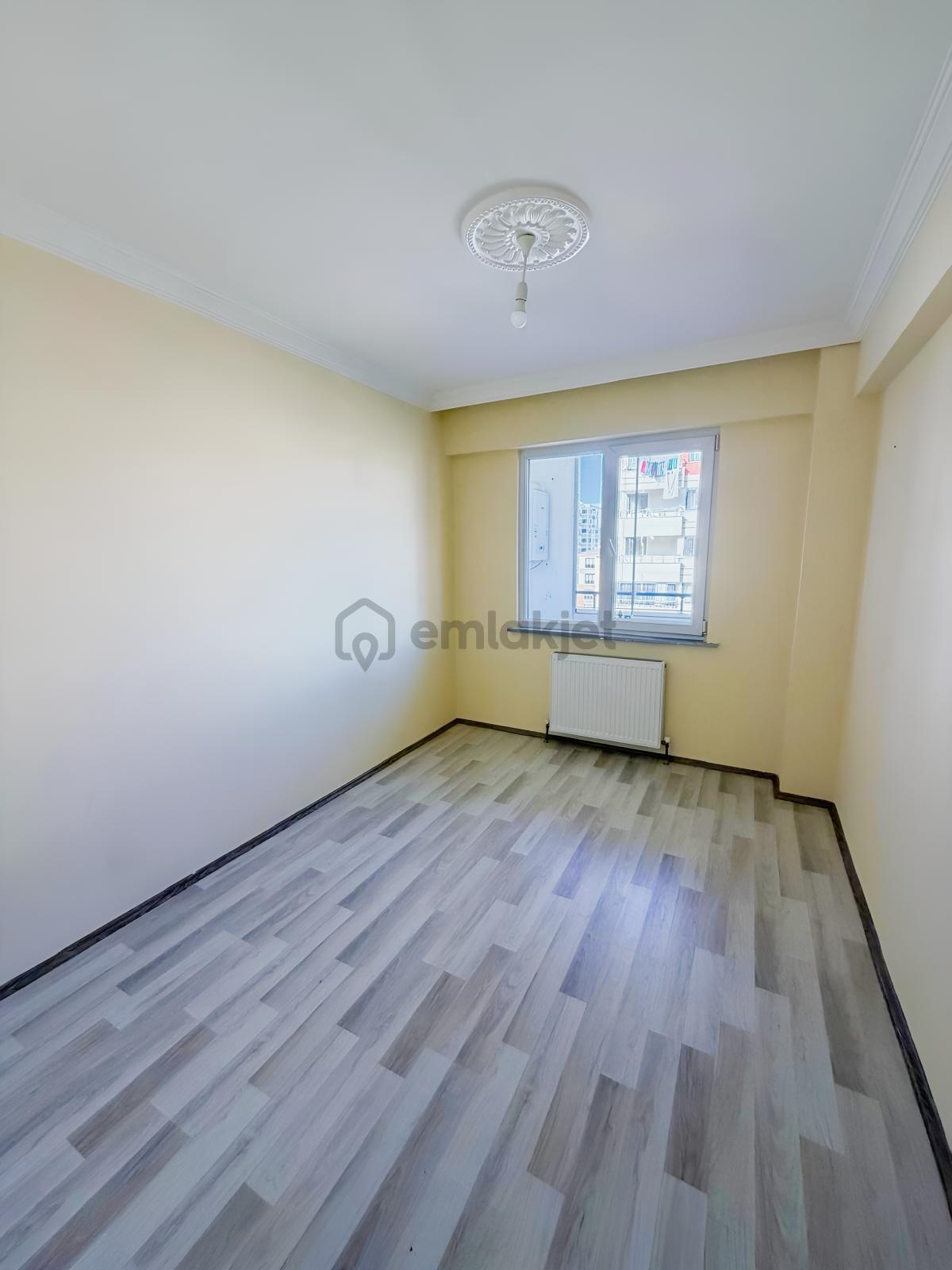 Ferah Kullanımlı 2+1 Kiralık Daire - 10