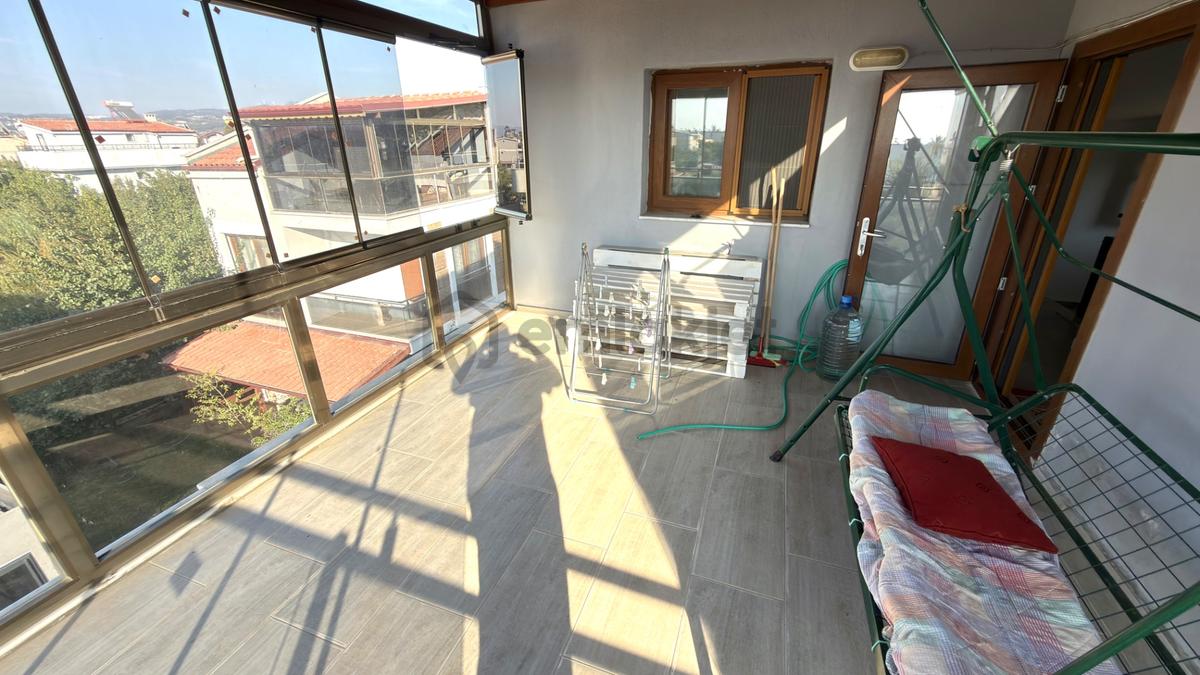 Davutlar‘da Denize Yakın 4 + 1 Havuzlu Sitede Satılık - 16