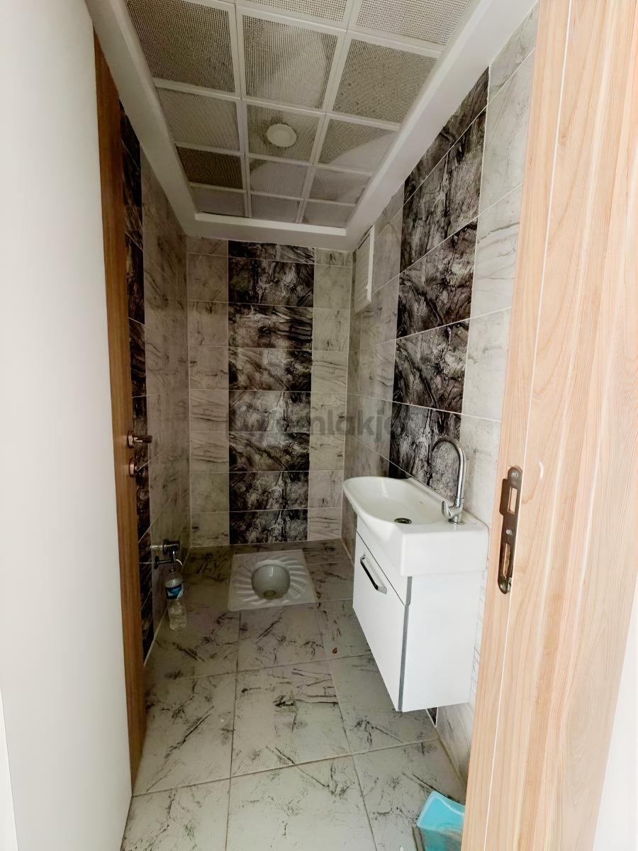 Yeni Yolda Kiralık Sıfır 5+1 Daire - 14
