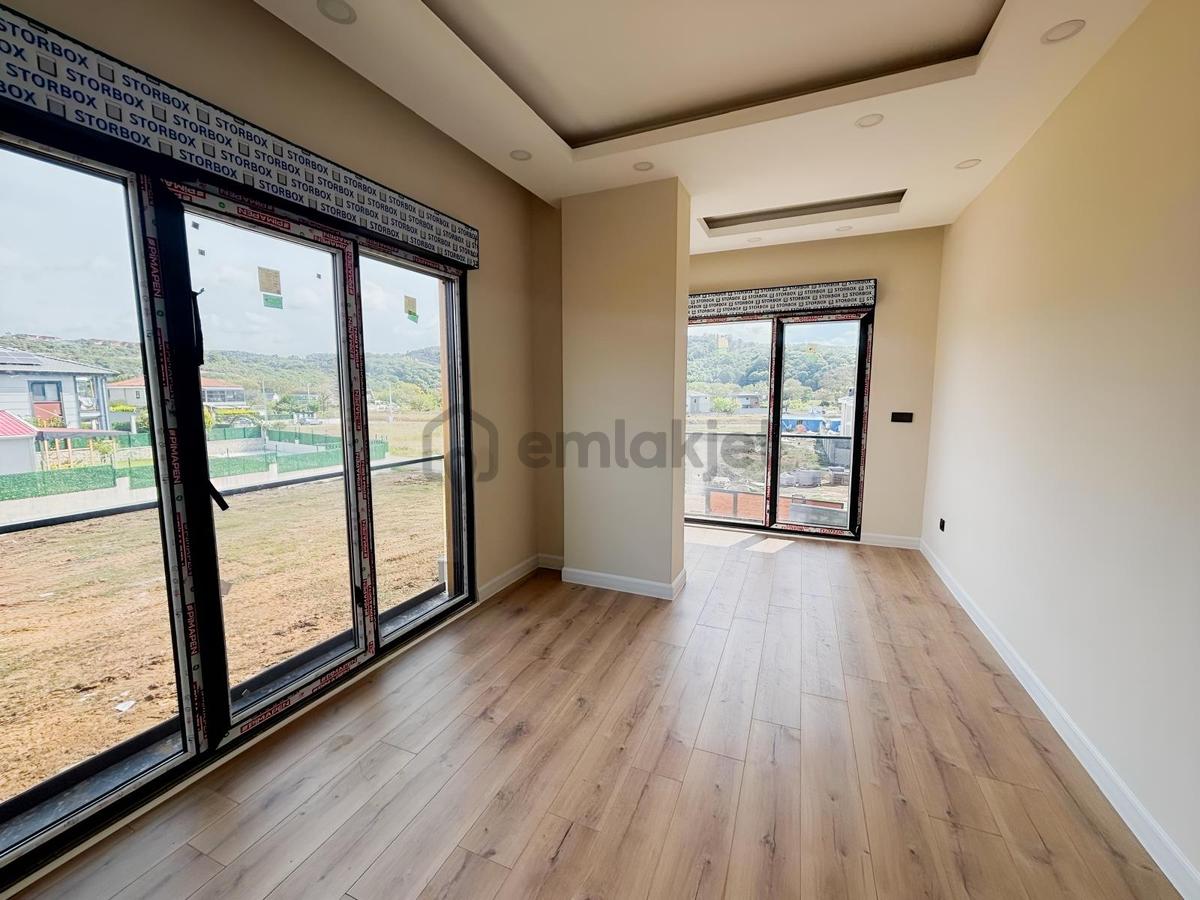 Remax Anka'dan Şile Merkezde 3+1 Müstakil Satılık Villa - 12