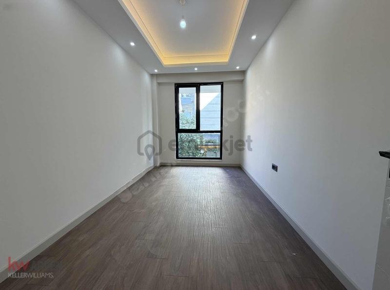 Kw Arven'den Yeşilyurt'da Lüks 3+1 Ara Kat Daire - 16