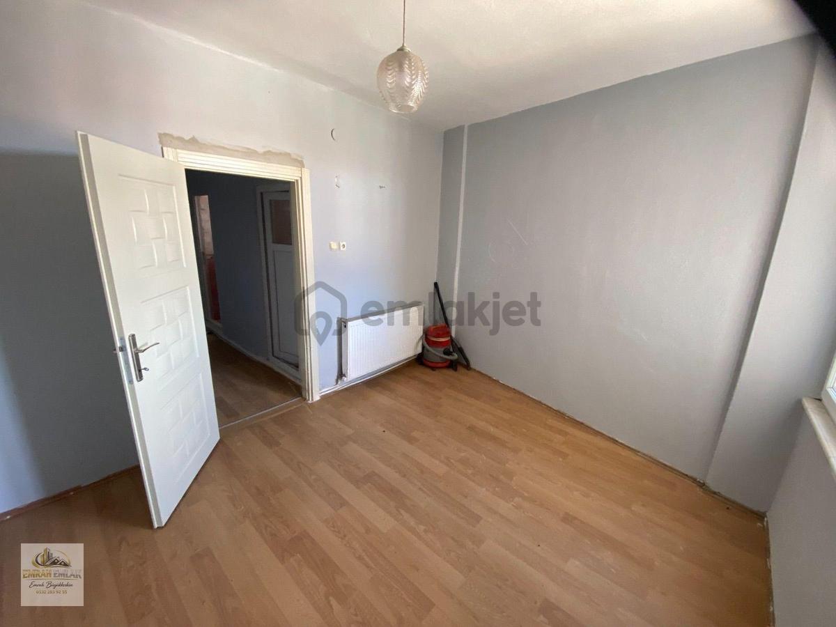 Gençlik Caddesi Satılık Daire 2+1 - 13