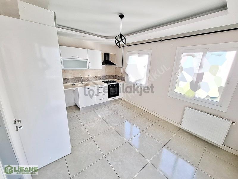 Gürselpaşada_sitede_d.gazlı_extralı_ç.banyolu_geniş_3+1 - 13