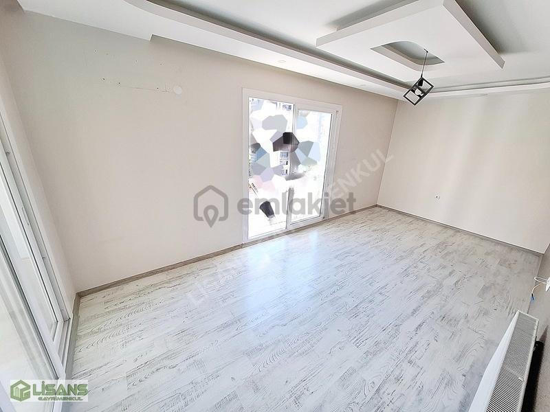 Gürselpaşada_sitede_d.gazlı_extralı_ç.banyolu_geniş_3+1 - 2