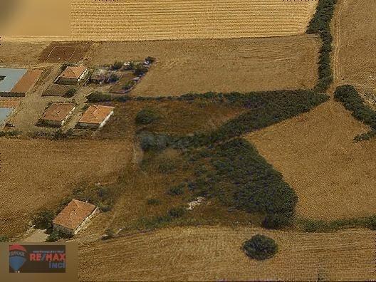 Re/max İnci'den Bigadiç Elyapanda Satılık 4.343 M2 Tarla - 6