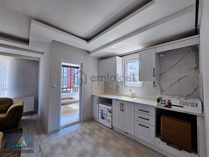 Mavi Atlastan Körfezde Kiralık 1+1 Eşyalı Daire - 11