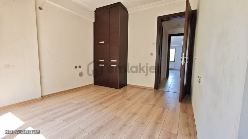 Nora'dan Denipol Yakını 3+1 Ara Kat Müstakil Tadında Ev - 11