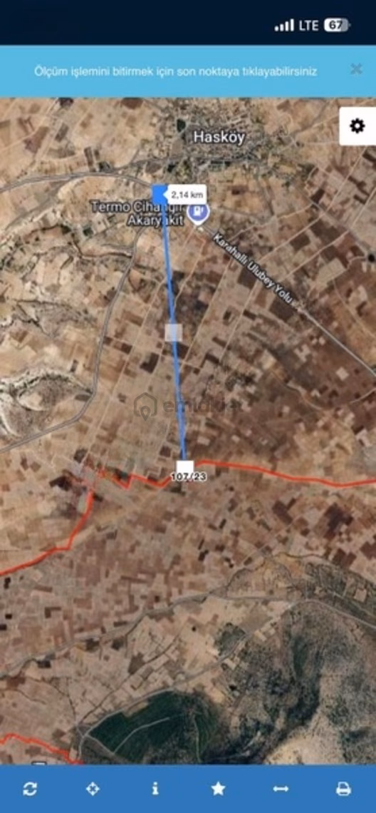 Uşak Karahallı'da 1600 M2 Uygun Satılık Tarla