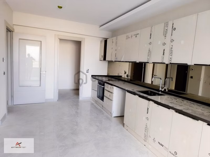 Gazze Caddesinde Geniş Kiralık Daire - 19