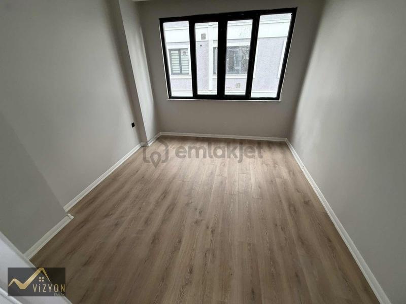 Bayramoğlunda Satılık Asansörlü 2+1 Daire - 10