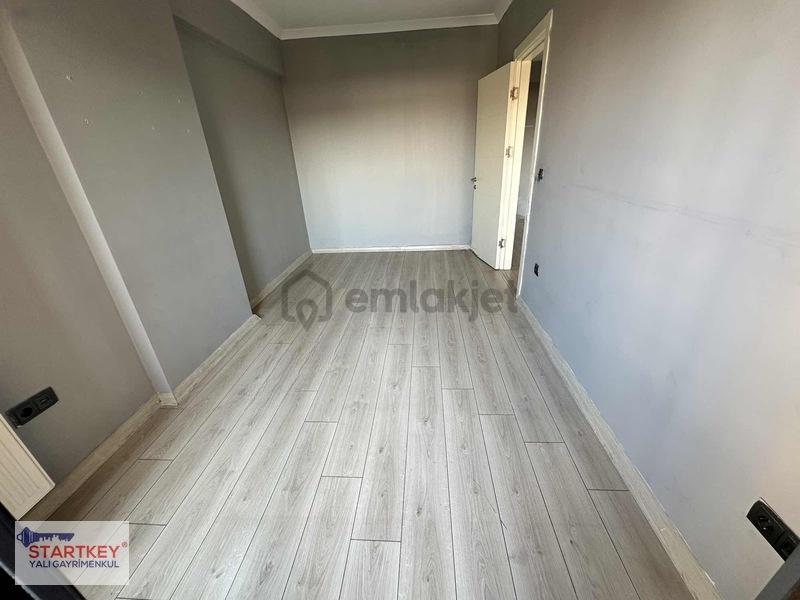 Çiğli'de Site İçinde Kiralık 1+1 Daire - 25