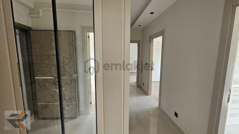 Okullar Yanında Genıs Oturumlu 2+1 Kapalı Mutfak - 11