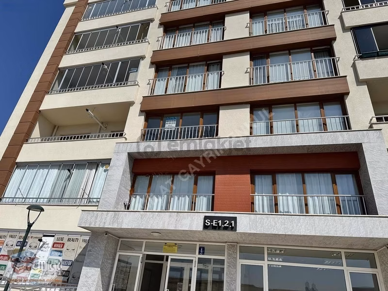 Saraycık Tokide Kiralık 3+1 Ebeyn Banyolu - 4