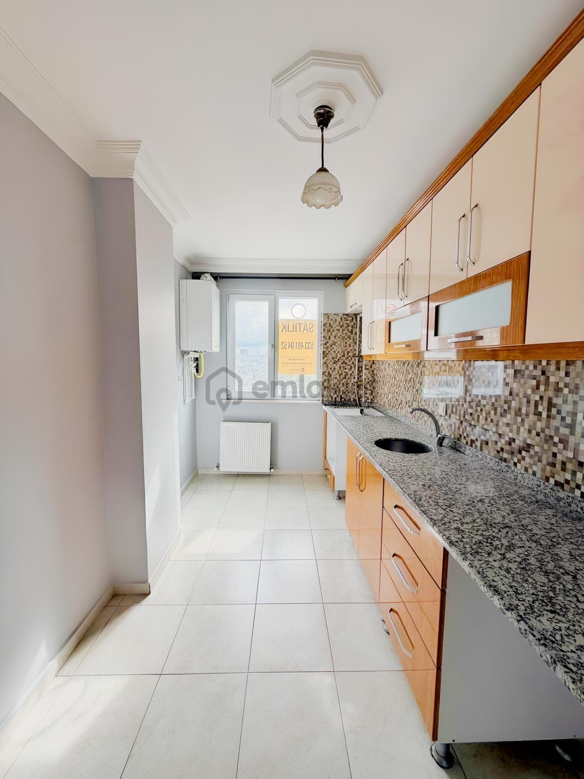 Familyadan Karadolapta Asansörlü 3+1 Manzaralı 110m2 Orta Kat - 22