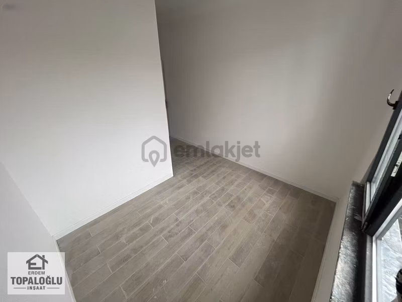 Denize 200m Mesafede Yerden Isıtma Sıfır Satılık Kupon 2+1 Daire - 16