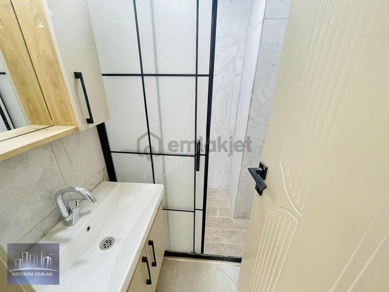 Mevsim Emlaktan Kiralık Lüks 2+1 Daire - 12