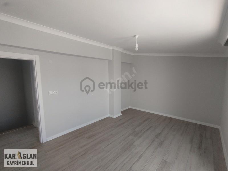 Başiskele Mahmut Paşada Kiralık 2+1 Daire - 13