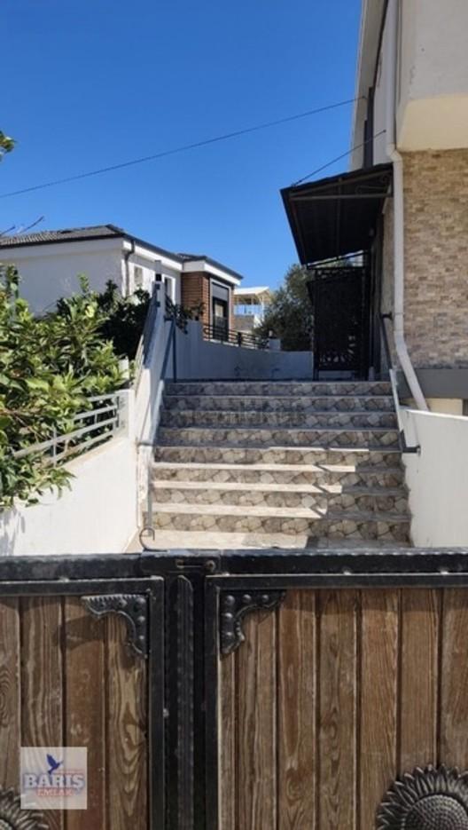 Mordoğan'da 3+2 Bahçeli Ve Otoparklı Triplex Satılık Villa - 34