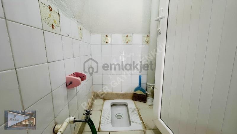 Baker'den Yenikaramanda 2+1 Bakımlı Bahçeli Giriş Kat Daire - 7