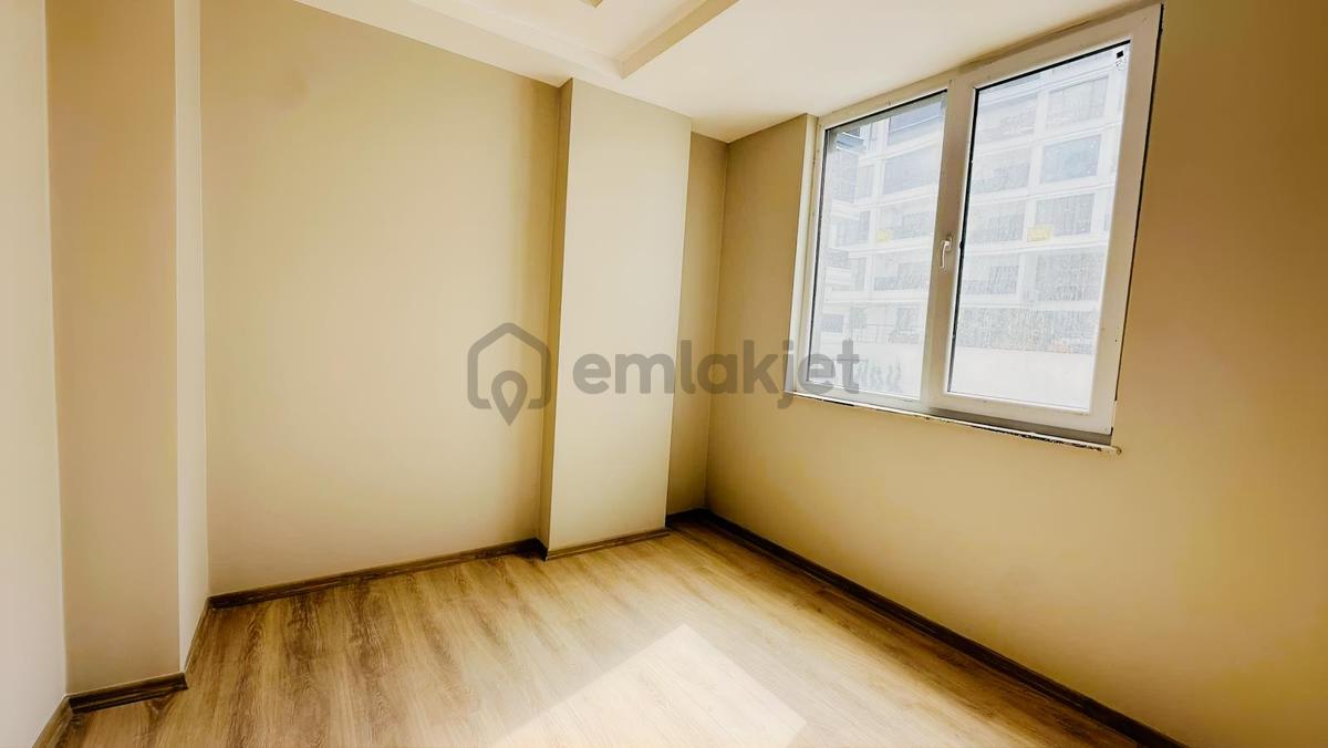 Re/max Rabia Saraçtan Çakırlarda Balkonlu Satılık 1+1 Daire - 10