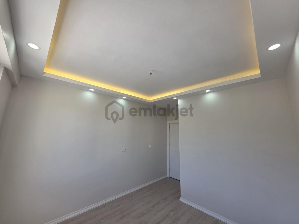 Emlak Dünyası Gym'den Florya Sitesinde Satılık 4+1 Daire - 24