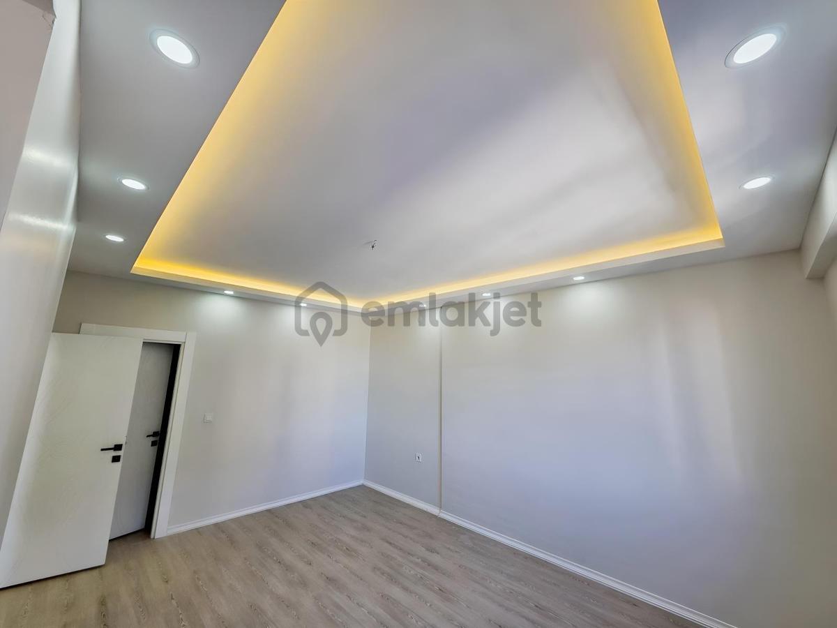 Emlak Dünyası Gym'den Florya Sitesinde Satılık 4+1 Daire - 25