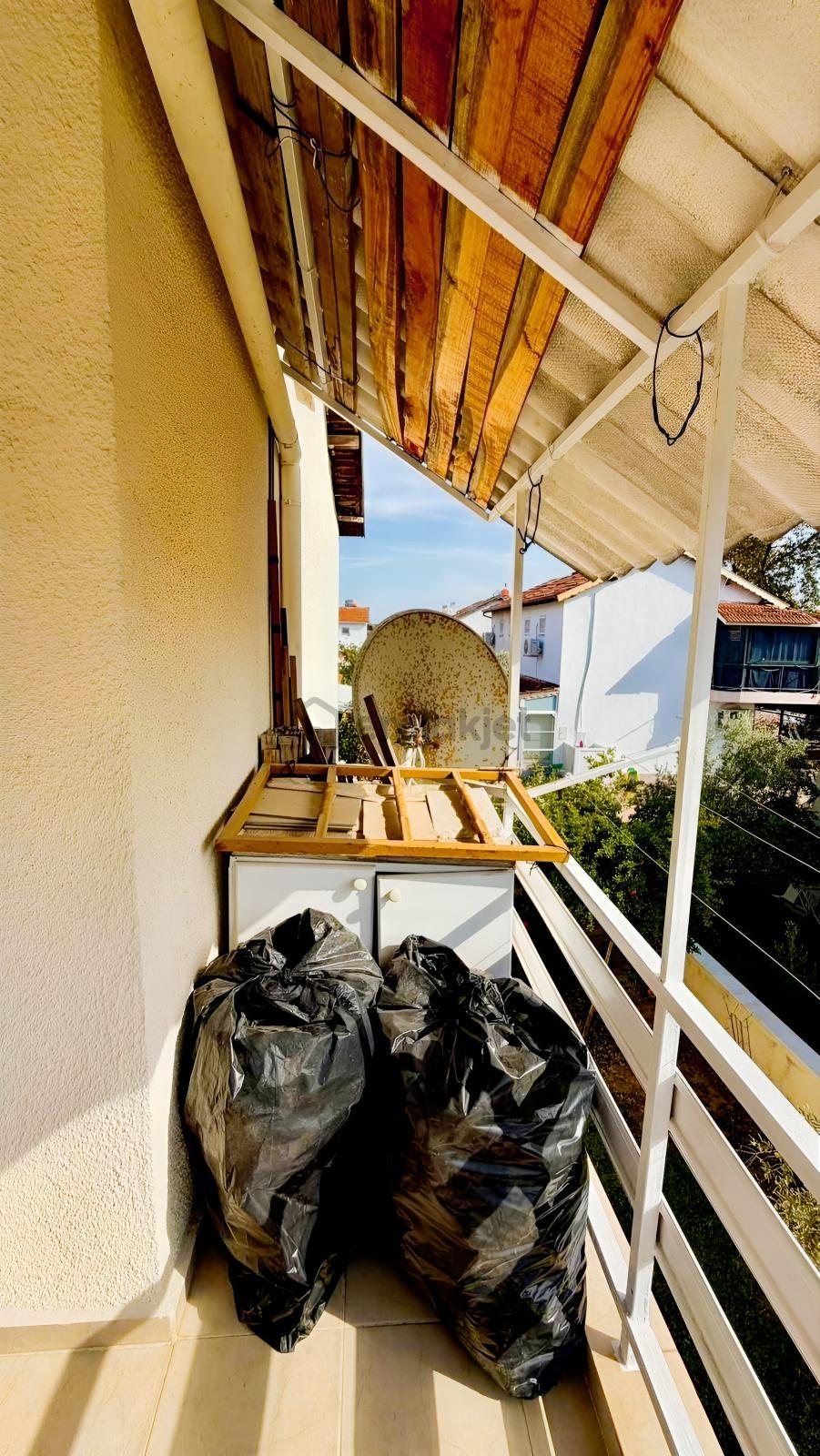 Dikili Halk Eğitimcilerde Masrafsız Eşyalı 2+1 Villa - 45