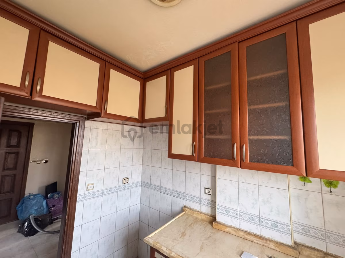 Ümraniye Cemil Meriçte Kiralık 2+1 Daire - 10