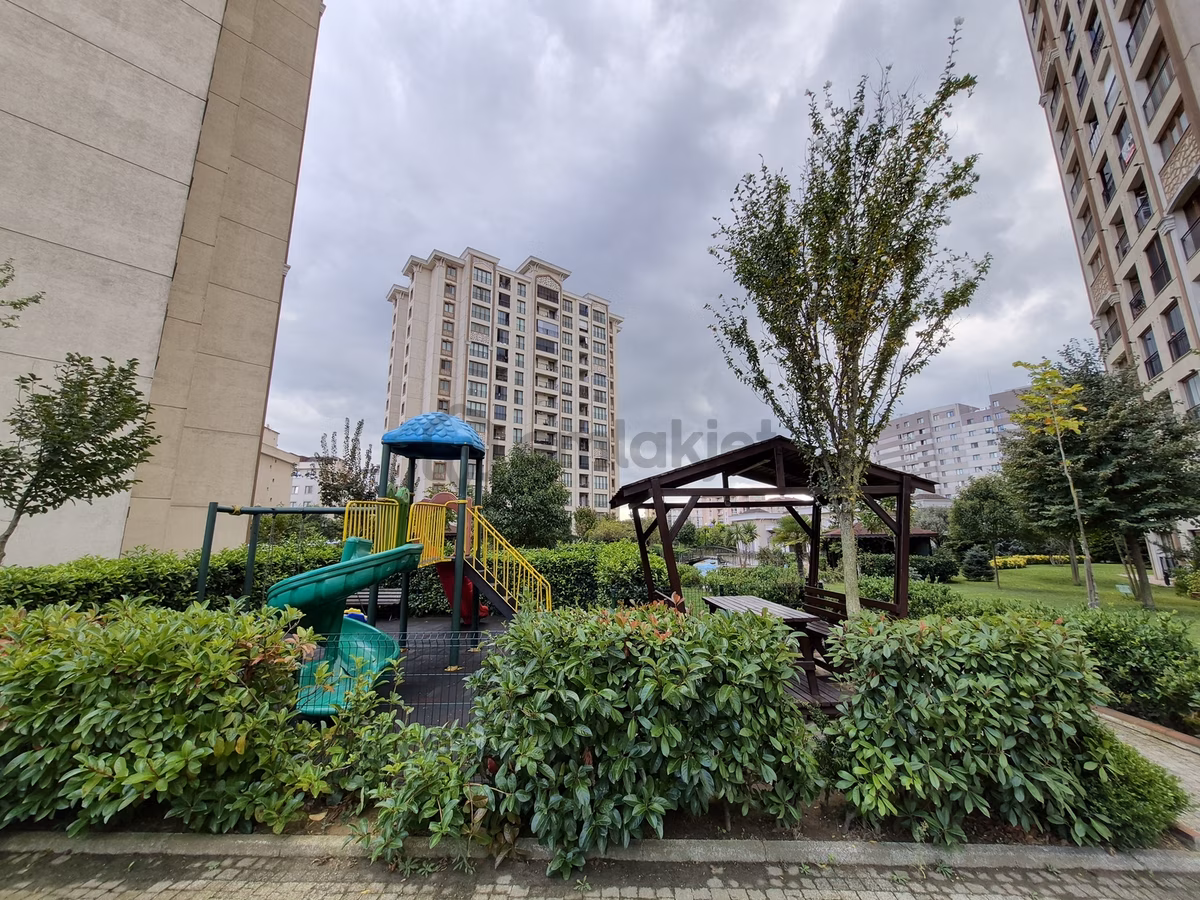 Sultanbeyli Selçuklu Evleri Sitesi 3+1 Arakat Satılık Daire - 2