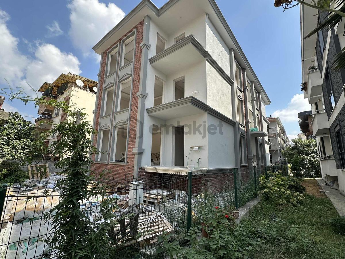 Yenı Camı'de Sıte Içınde 2 + 1 Lüks Daıre - 25