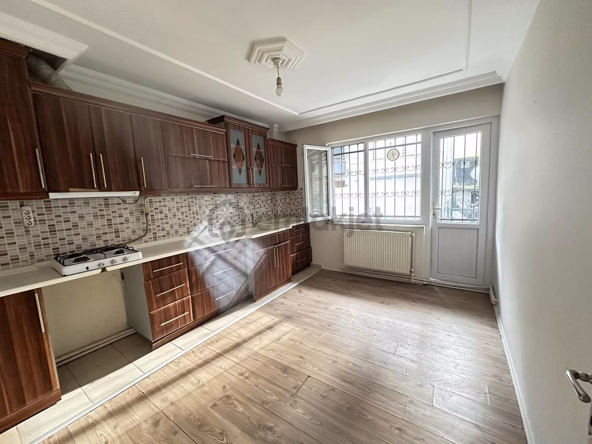 Serdivan Bahçelievler Mah. 3+1 Mutfak Ayrı Net:120 M2 Geniş Satılık Daire - 7