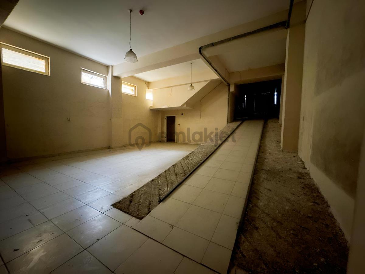 Remax Advantagetan Vişne Caddesinde Satılık Komple Bina - 29