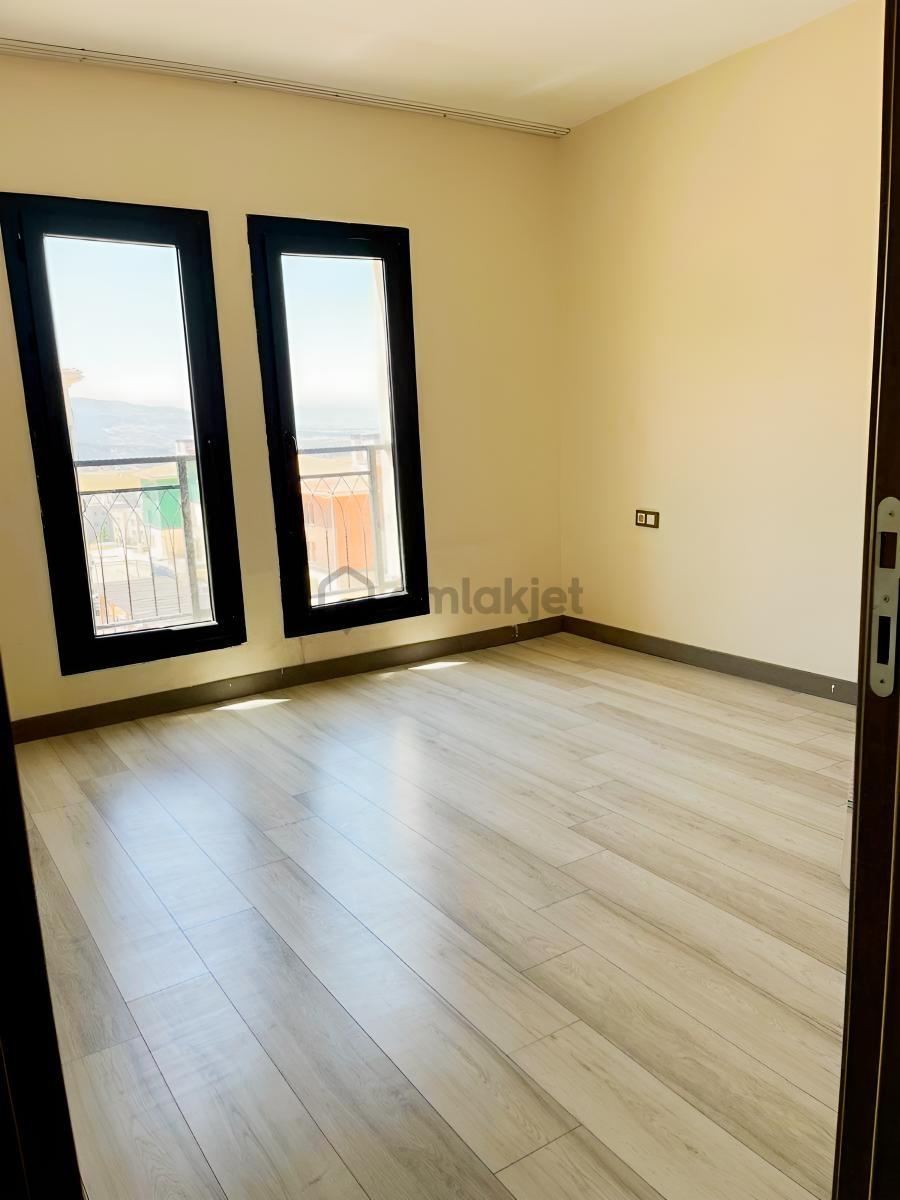 Karacasu Yeni Tokilerde Kiralık 3+1 Daire - 8
