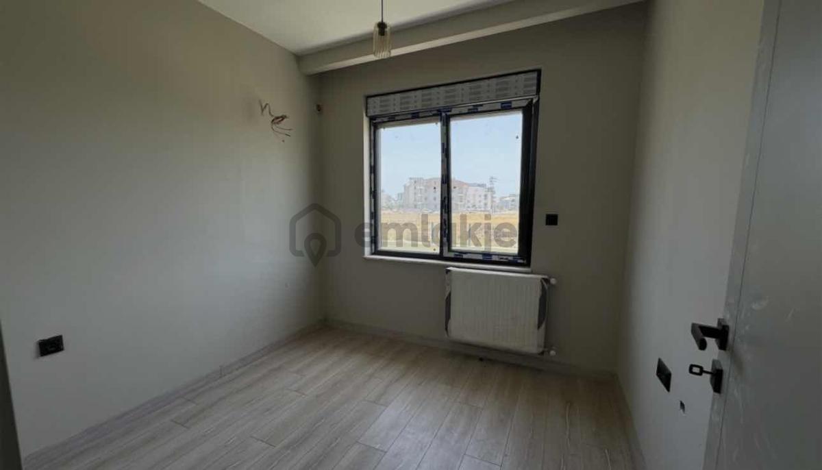 Döşemealtı Havuzlu Site İçinde Lüks Doğalgazlı 2+1 Daire - 17