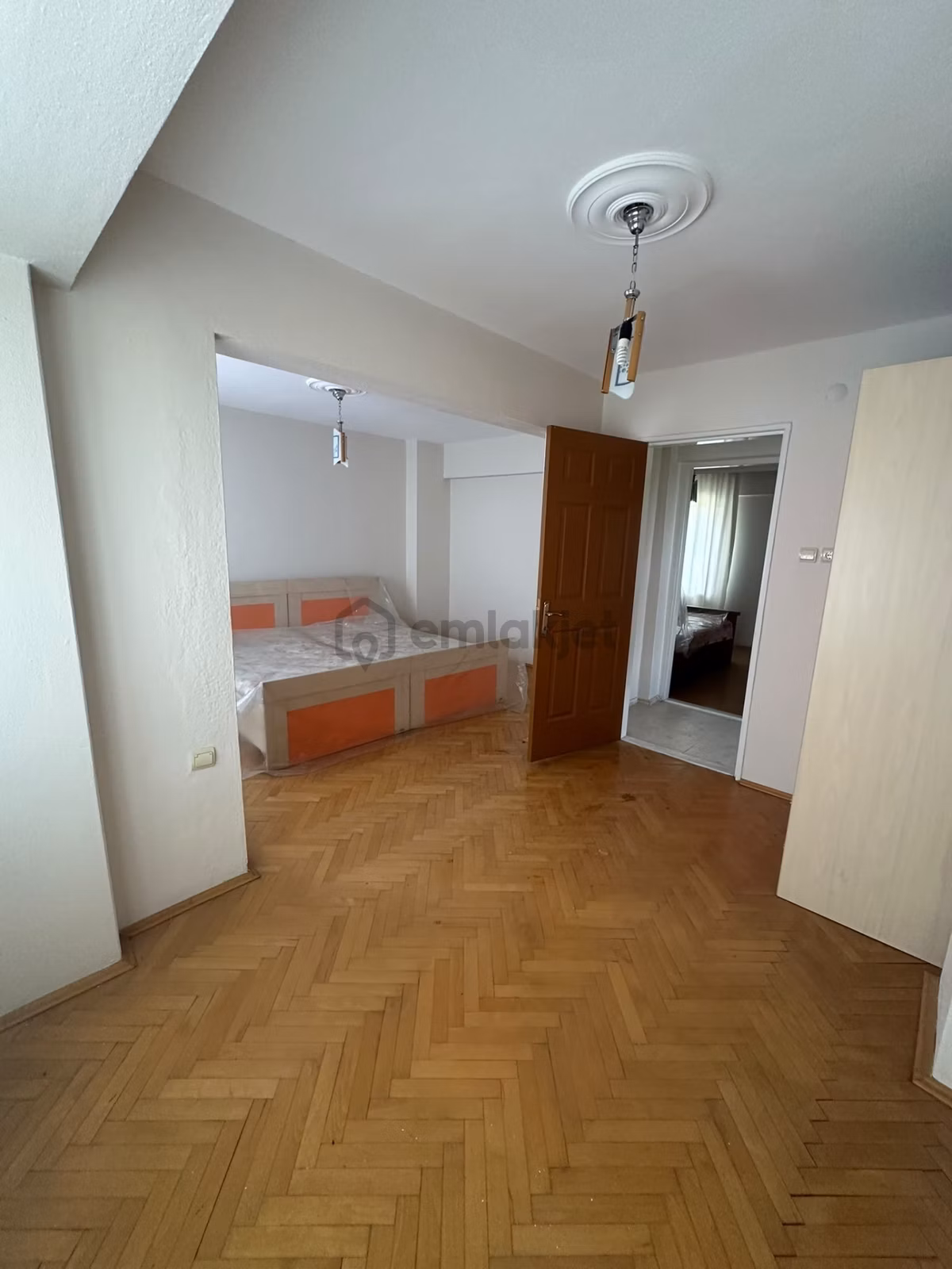 Güzelyurt Mahallesi Satılık 4+1 Müstakil Bahçeli Villa - 19