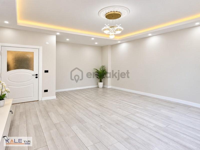Metrobüse Yakın Giriş Emsali 2+1 Datılık Daire - 29
