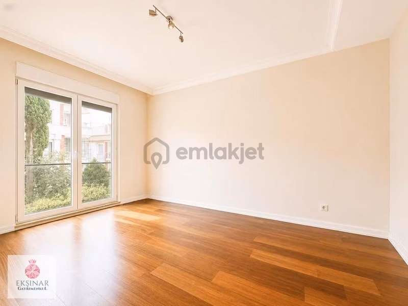 Genç Binada | 4+1 | 125 M² Net | Geniş, Ferah Ve Balkonlu - 9