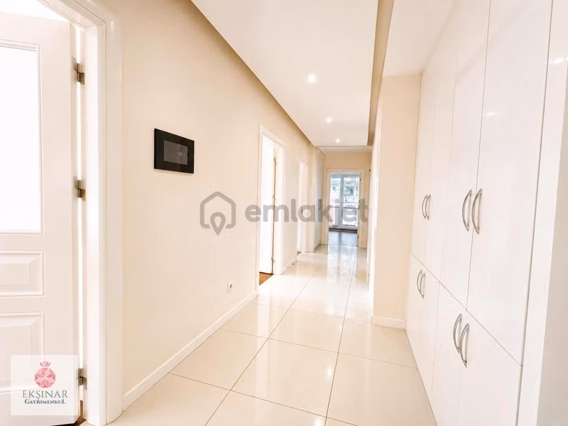 Genç Binada | 4+1 | 125 M² Net | Geniş, Ferah Ve Balkonlu - 13