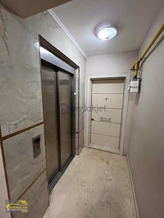 Kiralık 2+1 - 18