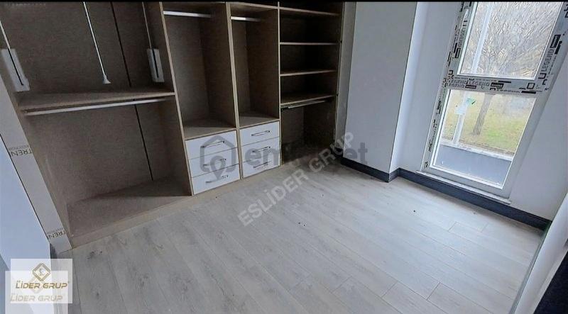 Eslider Gayrimenkulden Batıkentde 4+1 - 18