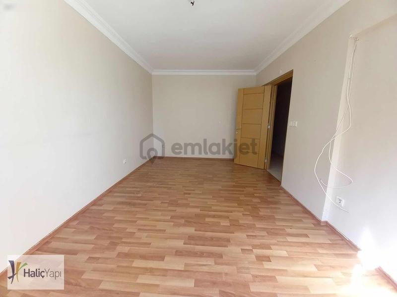 Sadabat Evleri B Blok 3+1 Bakımlı Satılık Daire - 8