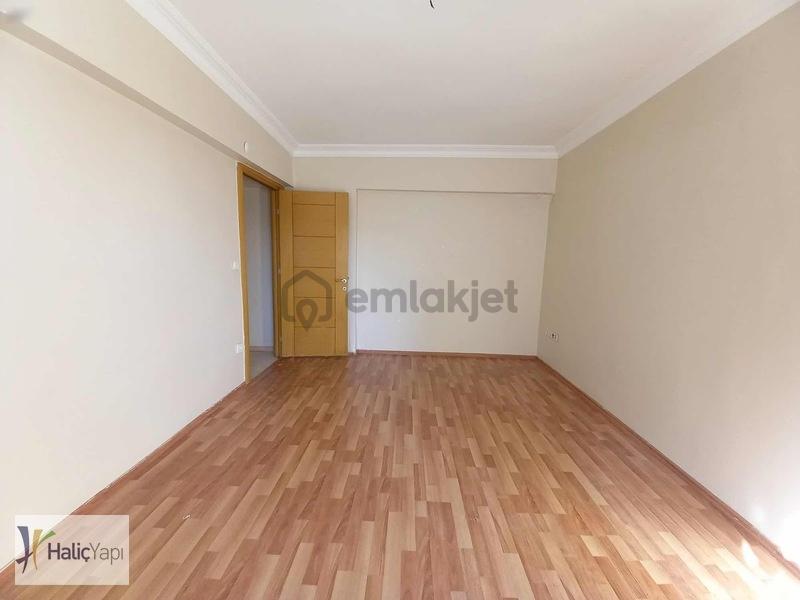 Sadabat Evleri B Blok 3+1 Bakımlı Satılık Daire - 4