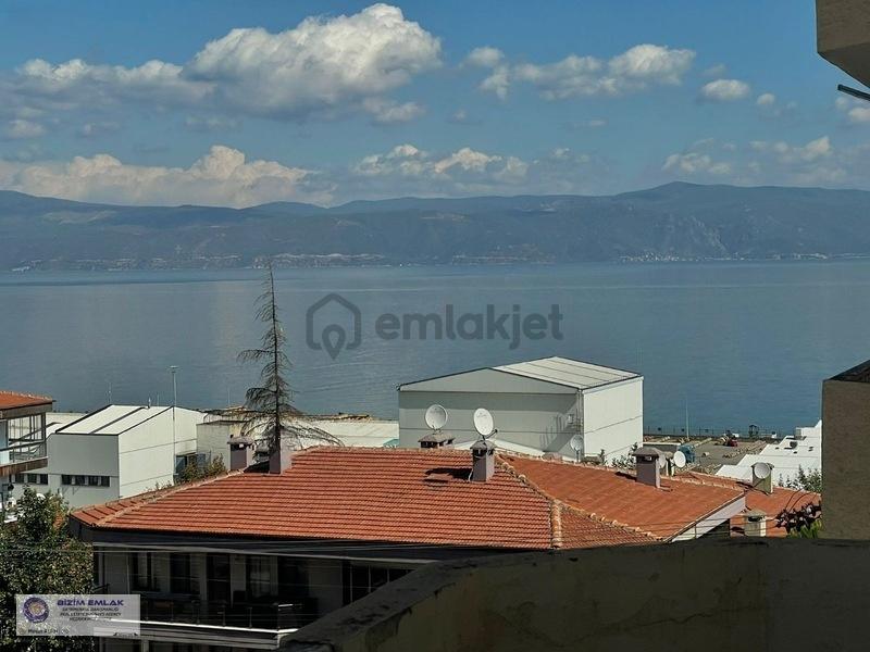 Bursa Mudanya Yeni Mahallede Satılık 2+1 Daire