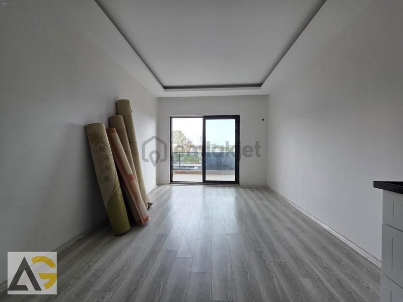 Auradan Tömükte Yola Sıfır 1+1 Kiralık Daire - 3