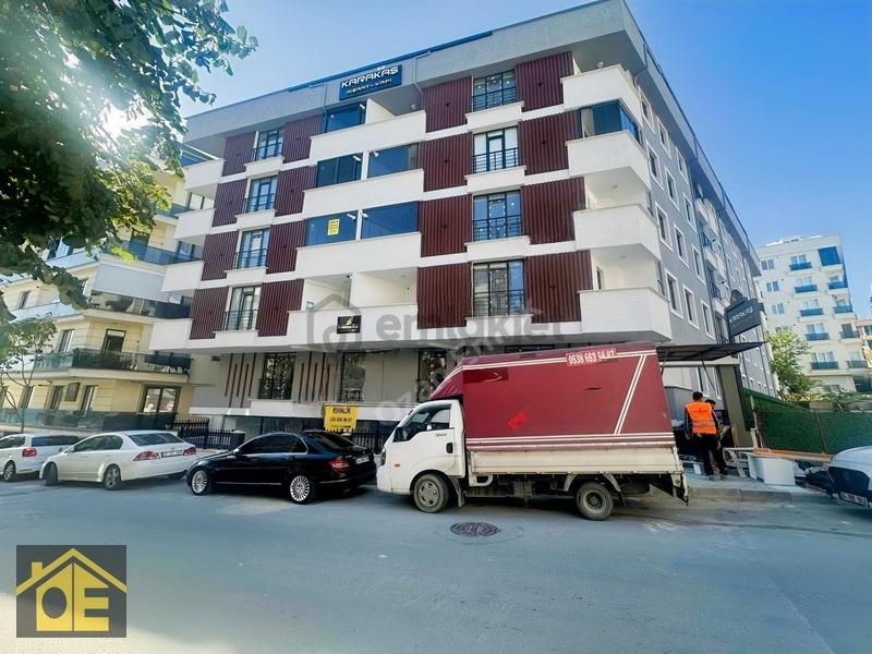 Ozan'dan Ambarlı Plaj Yolunda Sıfır Daire