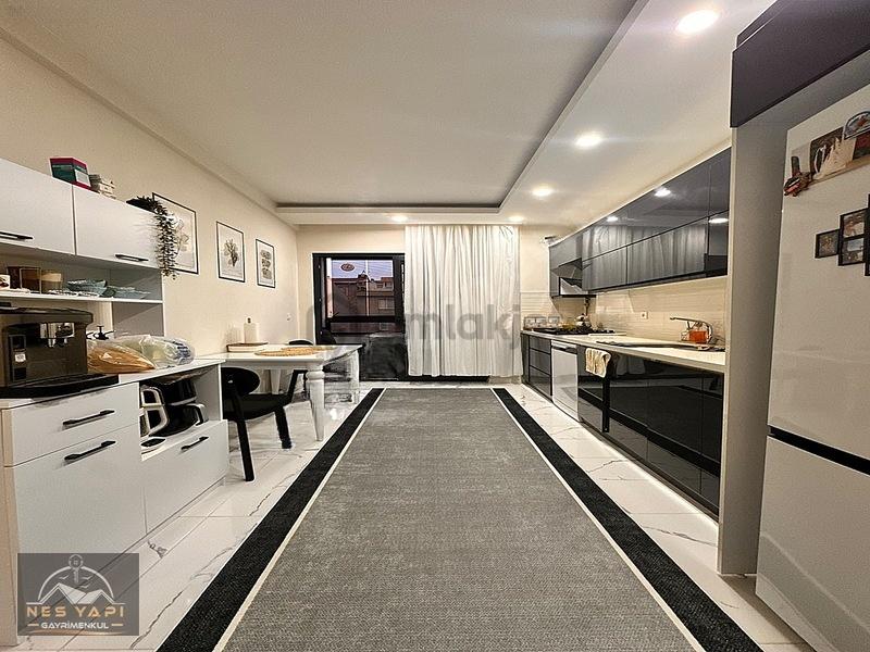 Nes Yapı'dan Metrobüse Yürüme 3+1 Dev M2 İskanlı Satılık Daire!! - 9
