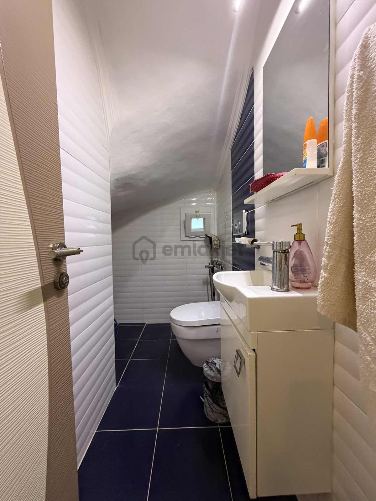 Havuzlu Sitede Deniz Manzaralı - 12