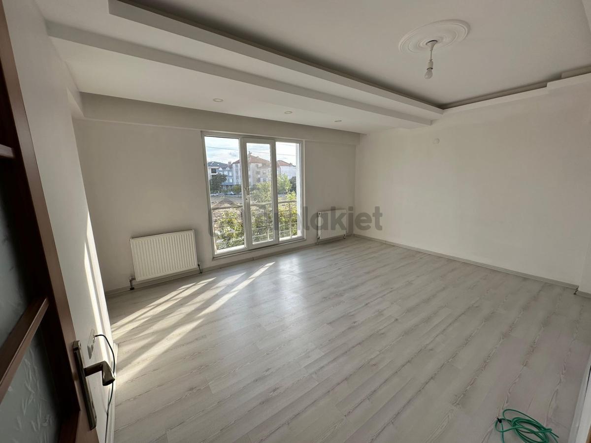 Molla Team'den Çobançeşme'de Kiralık Net 90 M2 2+1 Daire - 2