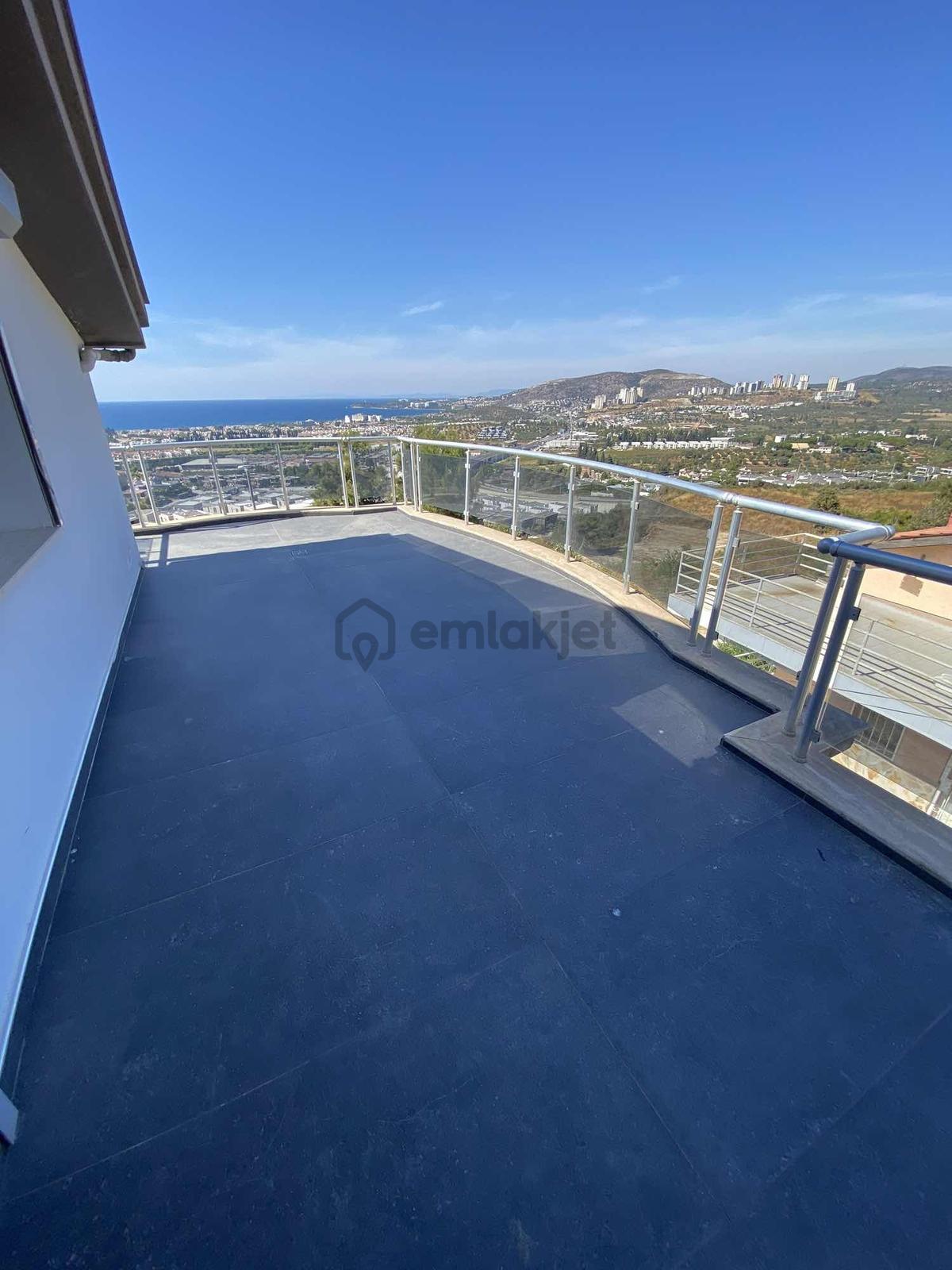 Full Deniz Manzaralı 4 Katlı Bahçeli Villa - 3